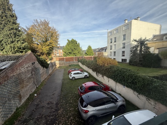 AMIENS, hyper centre, proche gare