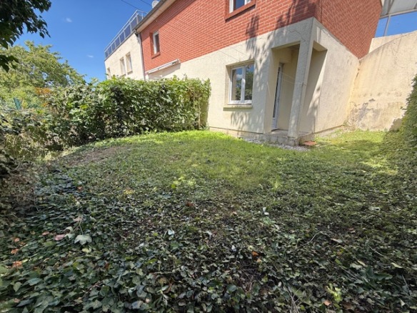 AMIENS, proche hôpital sud et “Otera”
