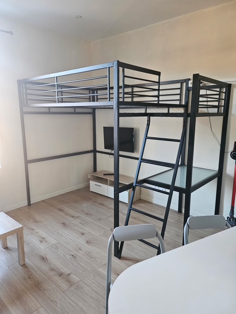 AMIENS, proche coliséum